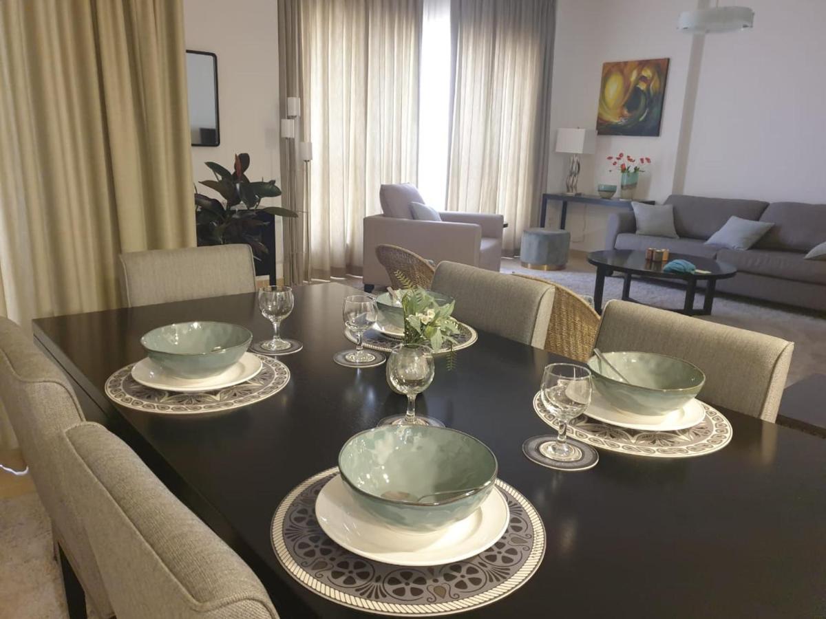 Beautiful Apartment With Amazing Sea Views Dubai Eksteriør bilde