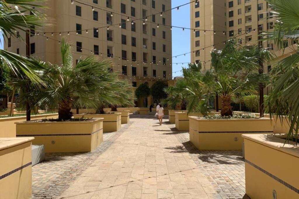 Beautiful Apartment With Amazing Sea Views Dubai Eksteriør bilde